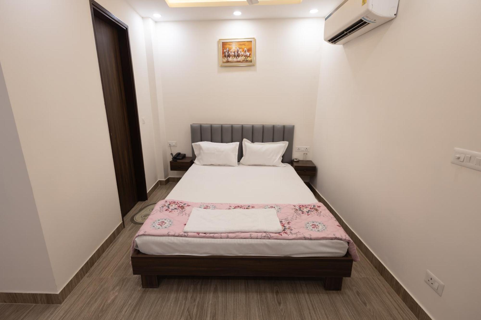 Sunrise Ecostay New Delhi