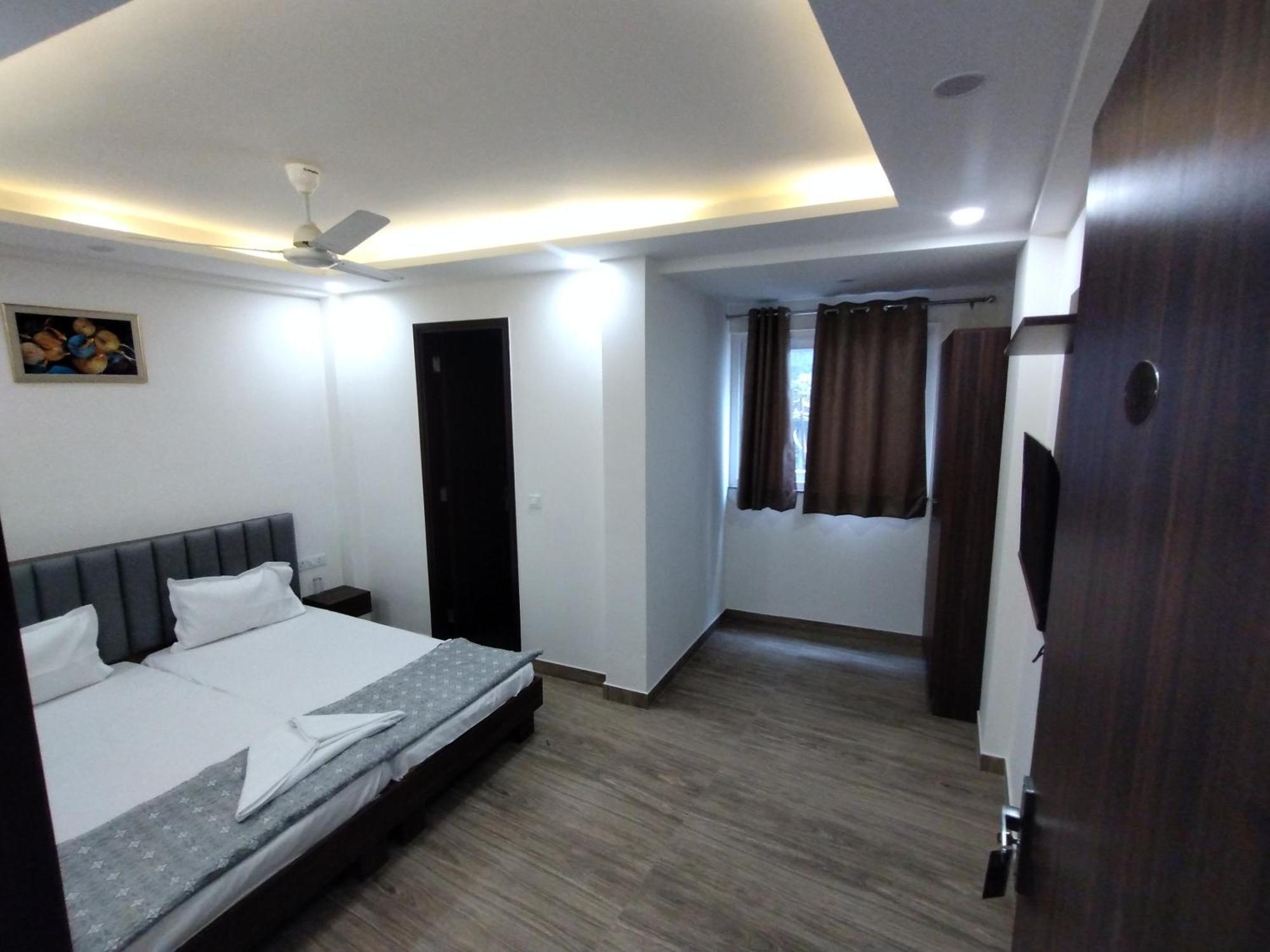 Sunrise Ecostay 4* New Delhi